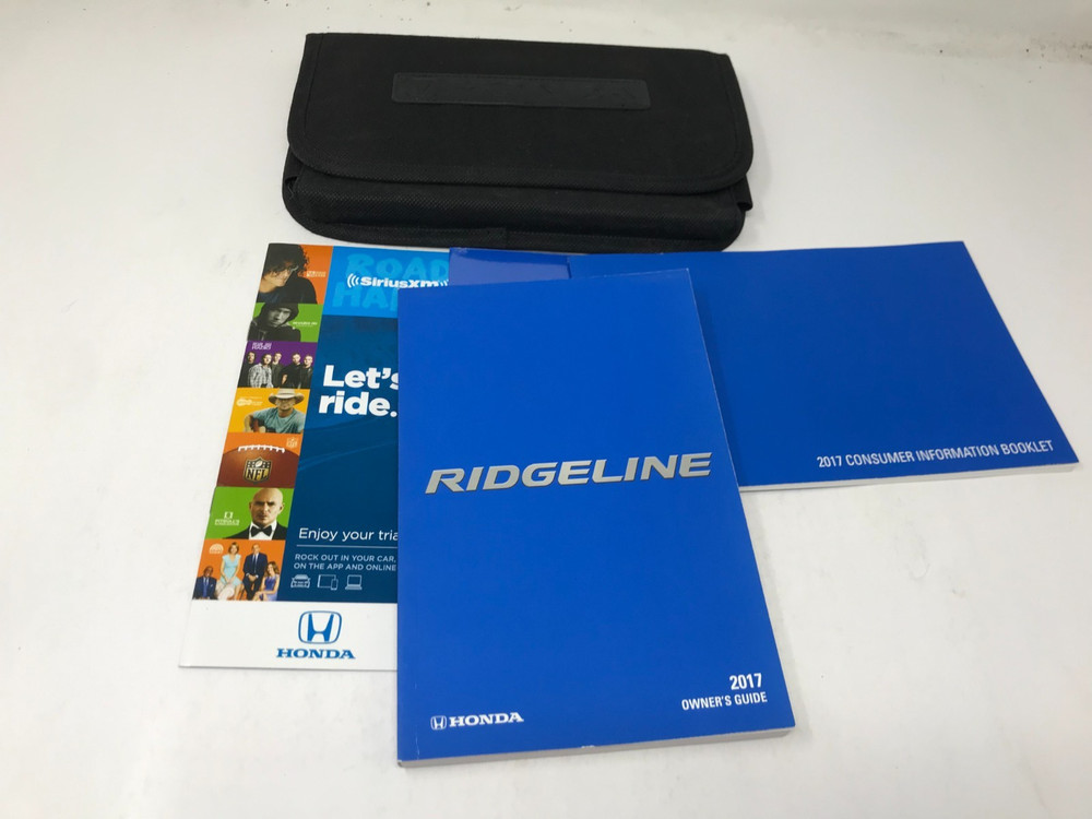 2017 Honda Ridgeline Manual Set With Case OEM OM01337