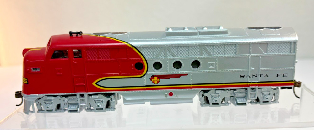 HO Scale Bachmann Digital Commander DCC Equipped Ready To Run Electric Train Set