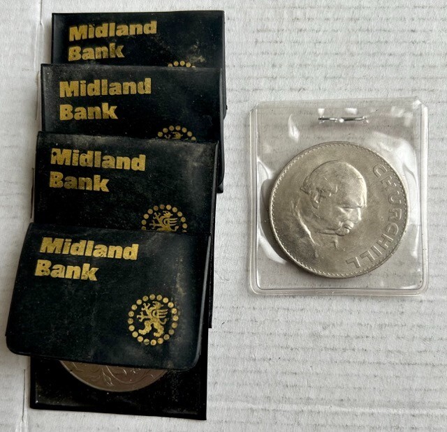 GREAT BRITAIN 5 COINS CROWNS