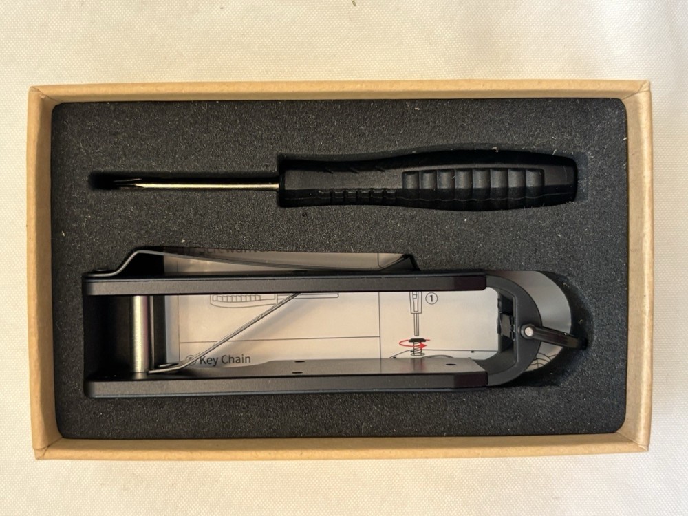 Motorola Razr Key Open Box New