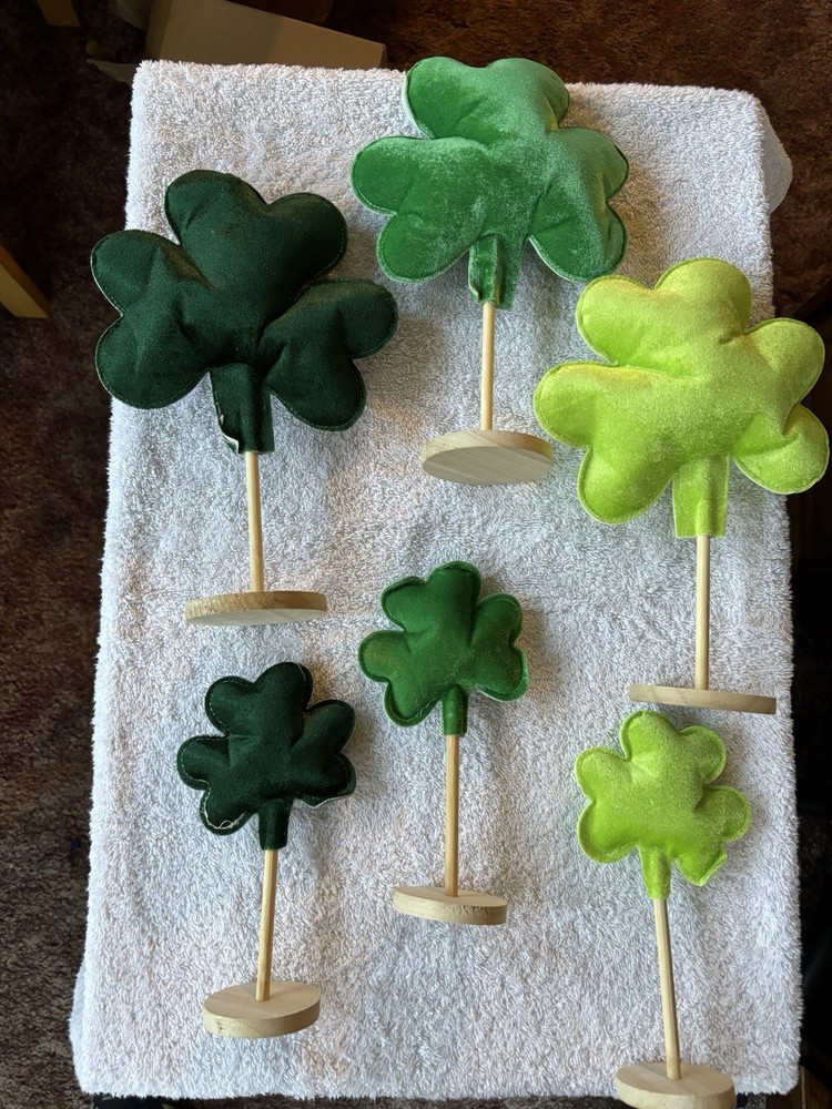 St Patrick’s Standing  Clovers