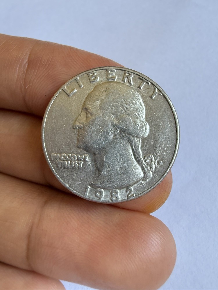 1982 D  Washington Quarter,  Filled In Mint Mark Error/Multiple error