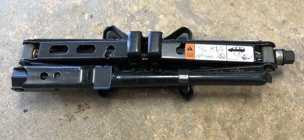 1996 Ford Freestar Spare Tire Jack and Tool