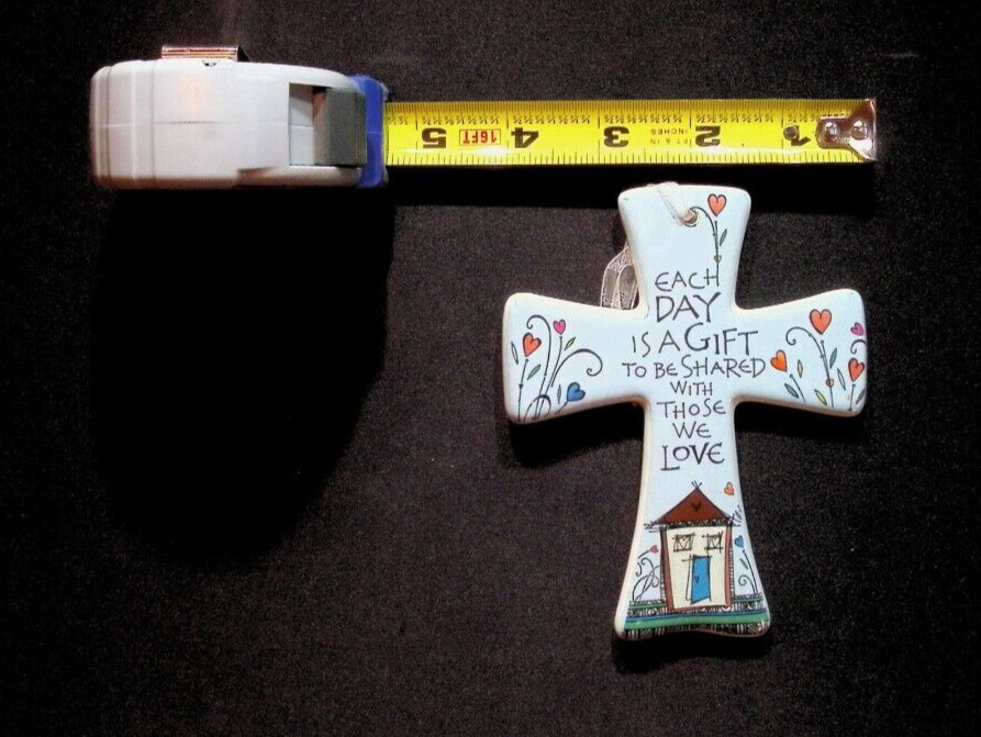 CERAMIC DECORATIVE CROSS - 5" X 4"