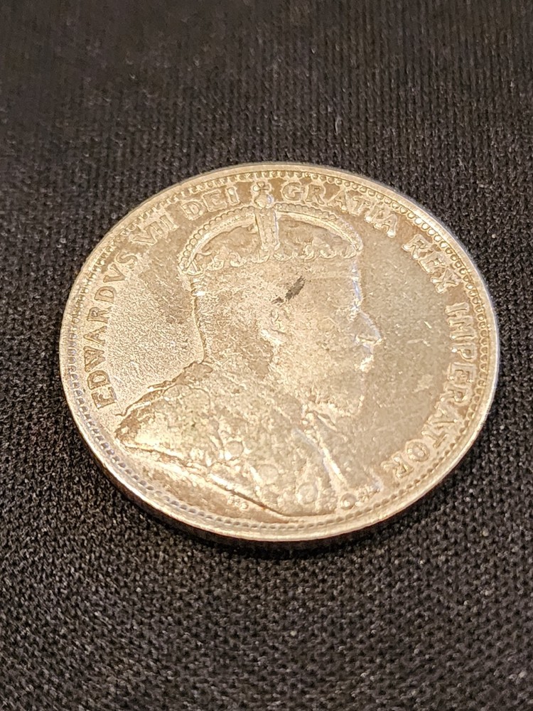 1910 Canada 25 Cents Silver Coin