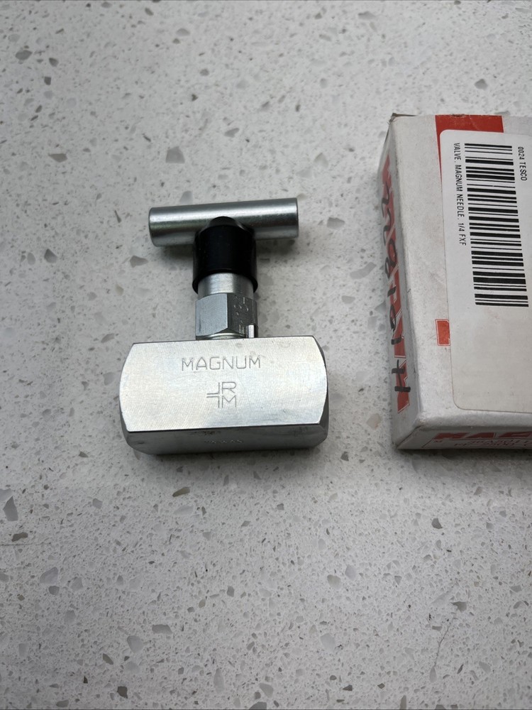 MAGNUM FF-2500-CS Needle Valve 6000PSI