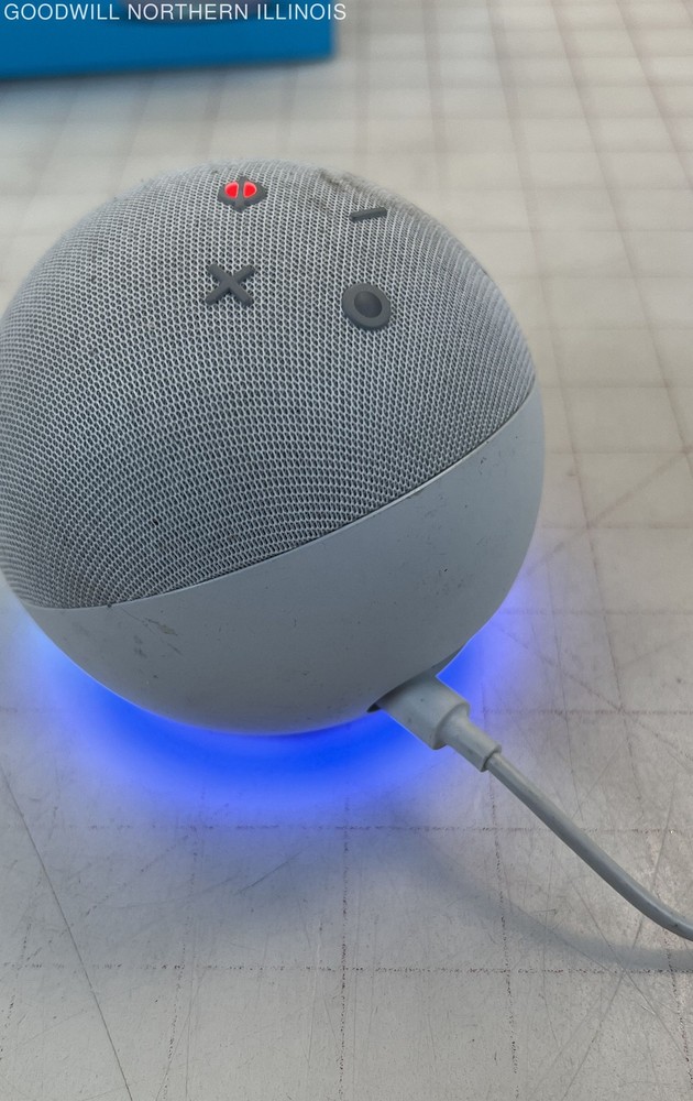 Amazon Alexa Echo Dot Smart Speaker B7W64E Power On / Works IOB