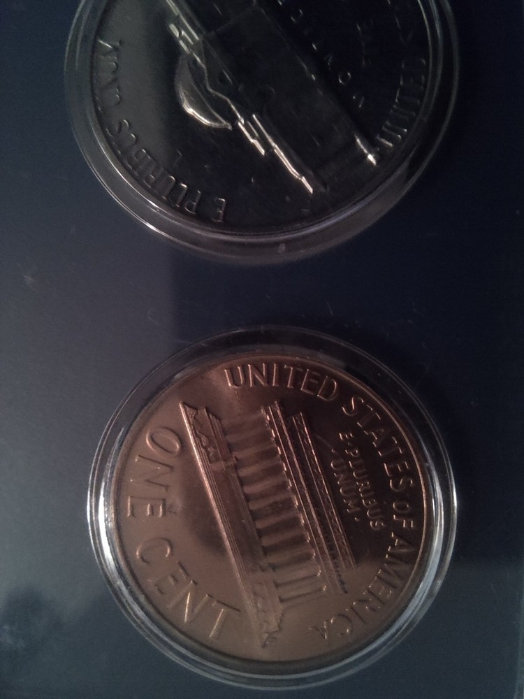 U.S. Mint 1966 Special Mint Set Uncirculated Coins in Original Packaging