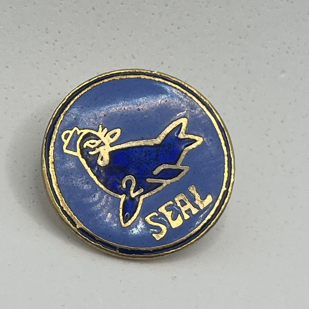 Seal Blue Ocean Animal Enamel Lapel Hat Pin Pinback