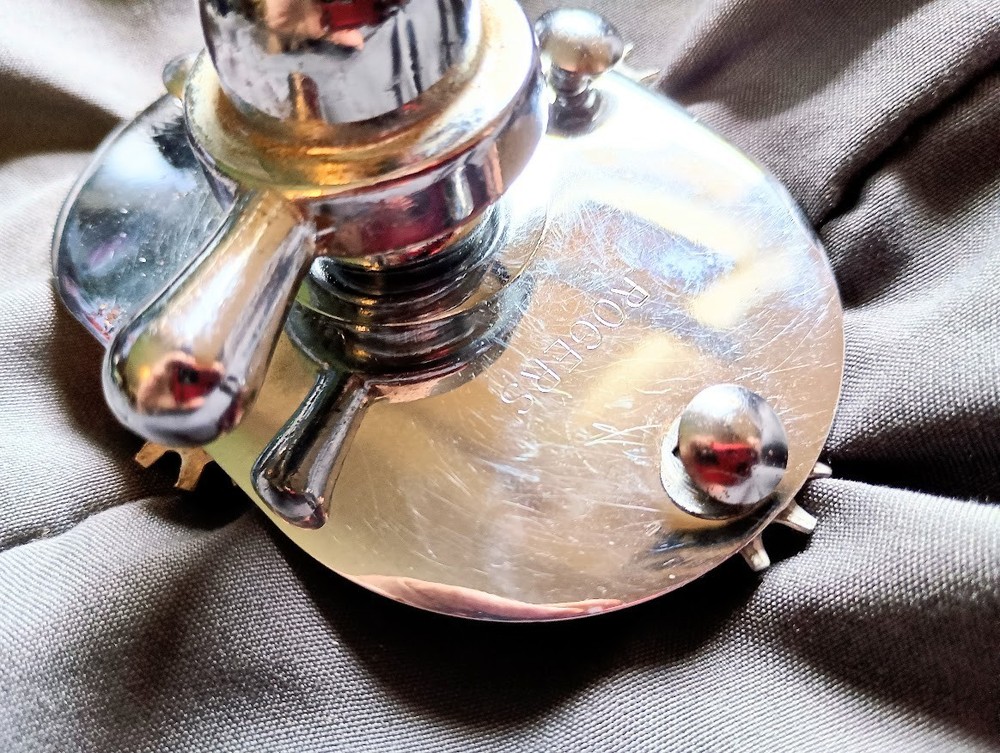 Rogers drums - Rogers script era straight mount (A)