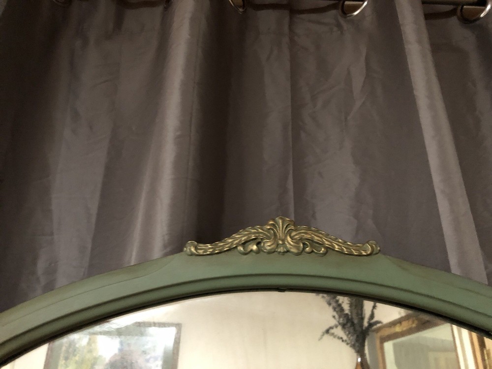 Antique Vanity With Trifold Mirrors And Bench
