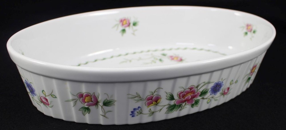 Sadek Spring Night 12 Inch Oval Baker