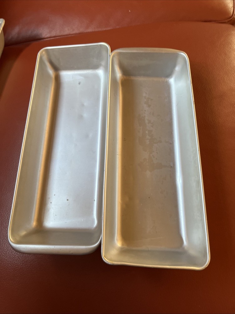 4 MCM Aluminum Ice Trays Coldspot Leverpull Unbranded silicone Insert Aluminum