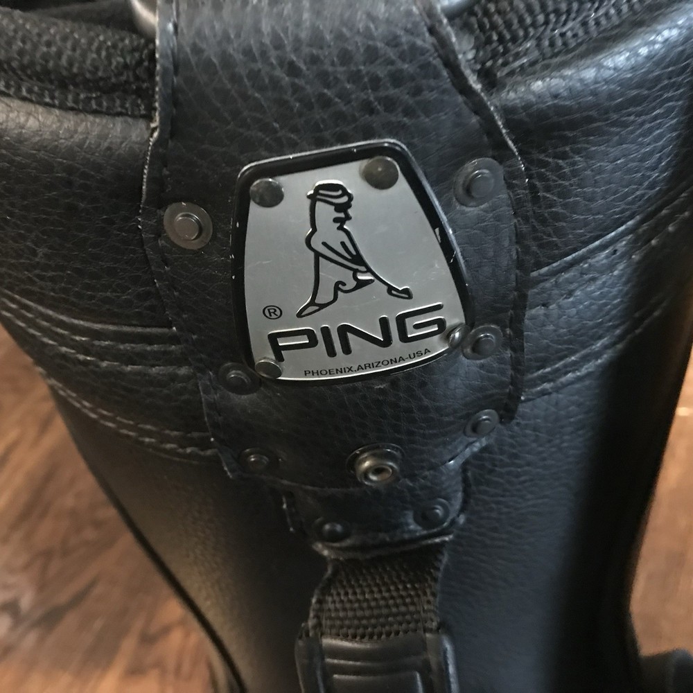 Ping Golf Bag/Pre-Owned Good Condition