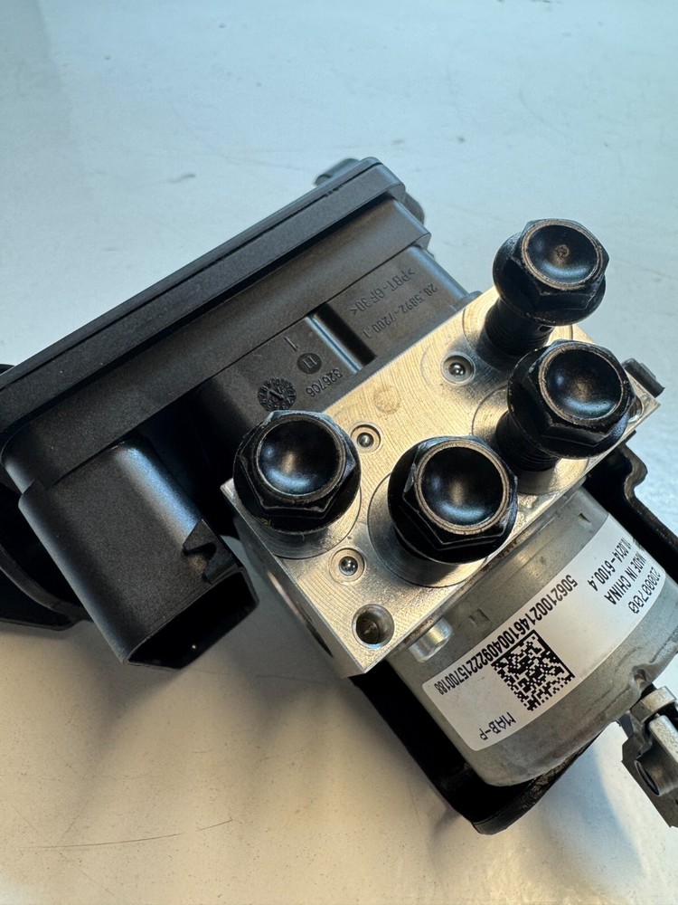 Aprilia RS 660 2020 - 2025 ABS Pump Control Module 2D000700