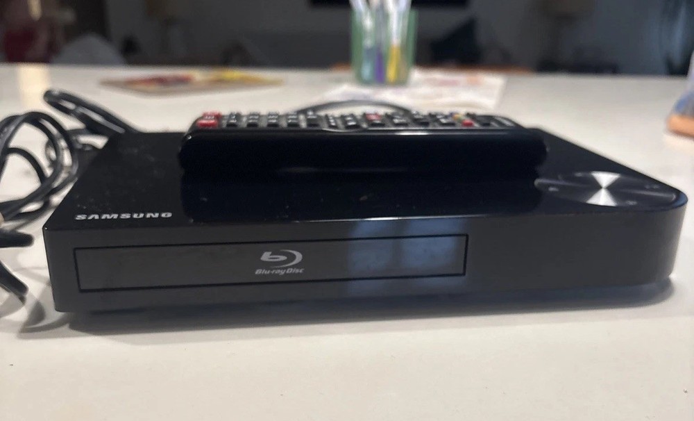 Samsung BD-E5400 Blu-Ray DVD Player w/ Remote Tested HDMI Compact Black