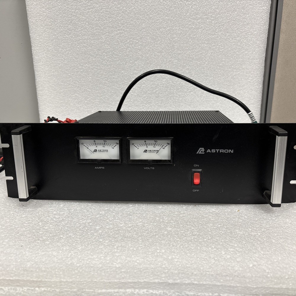 Astron RM-12M, 13.8 Vdc, 9 Amps