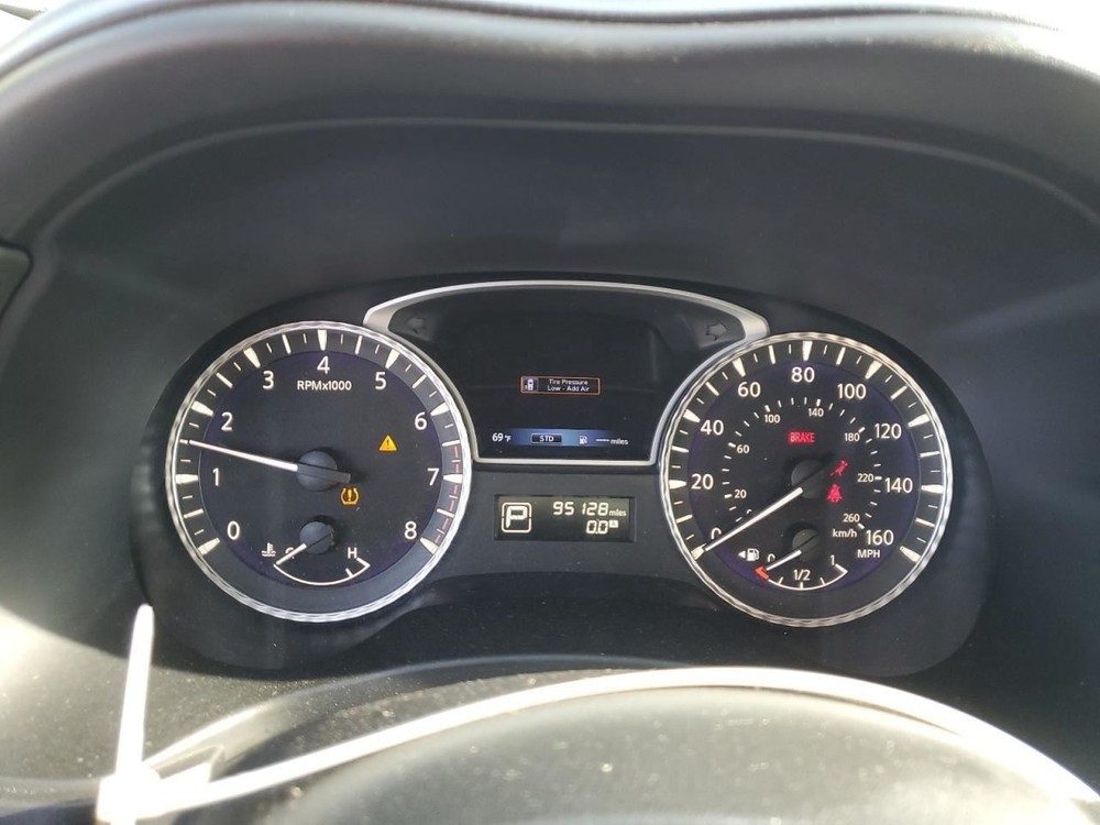 QX60 2017 Glove Box 4937677