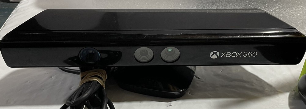 Official Microsoft Xbox 360 Kinect Motion Sensor Bar, Controller, Call of Duty