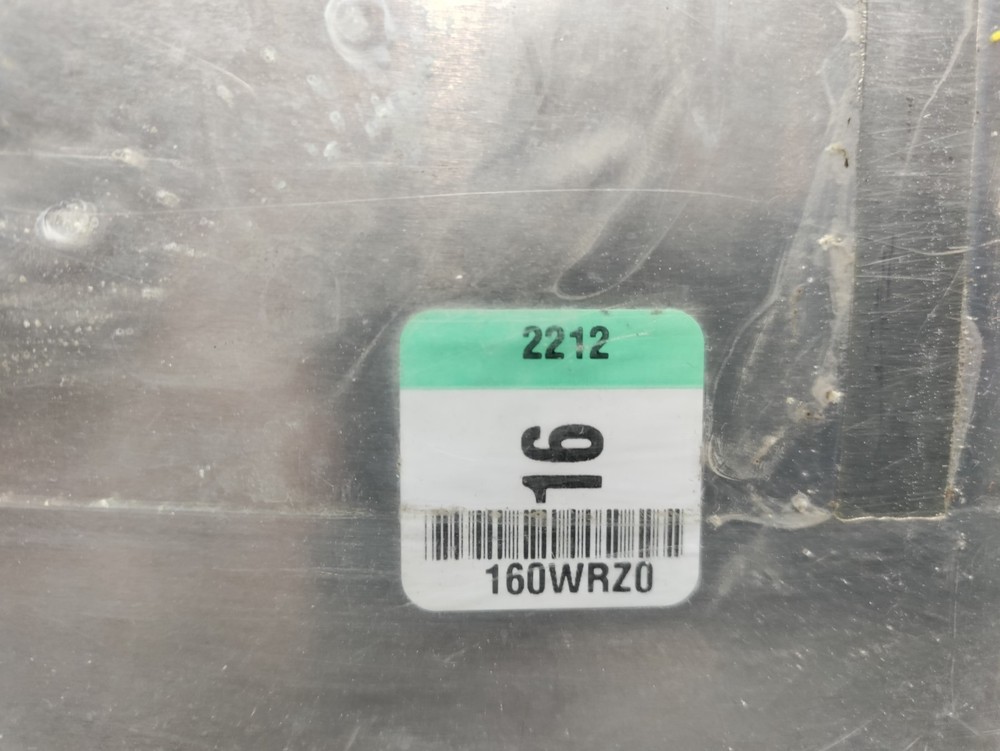 2003 Toyota Matrix Engine Computer 2WD 89666-02162