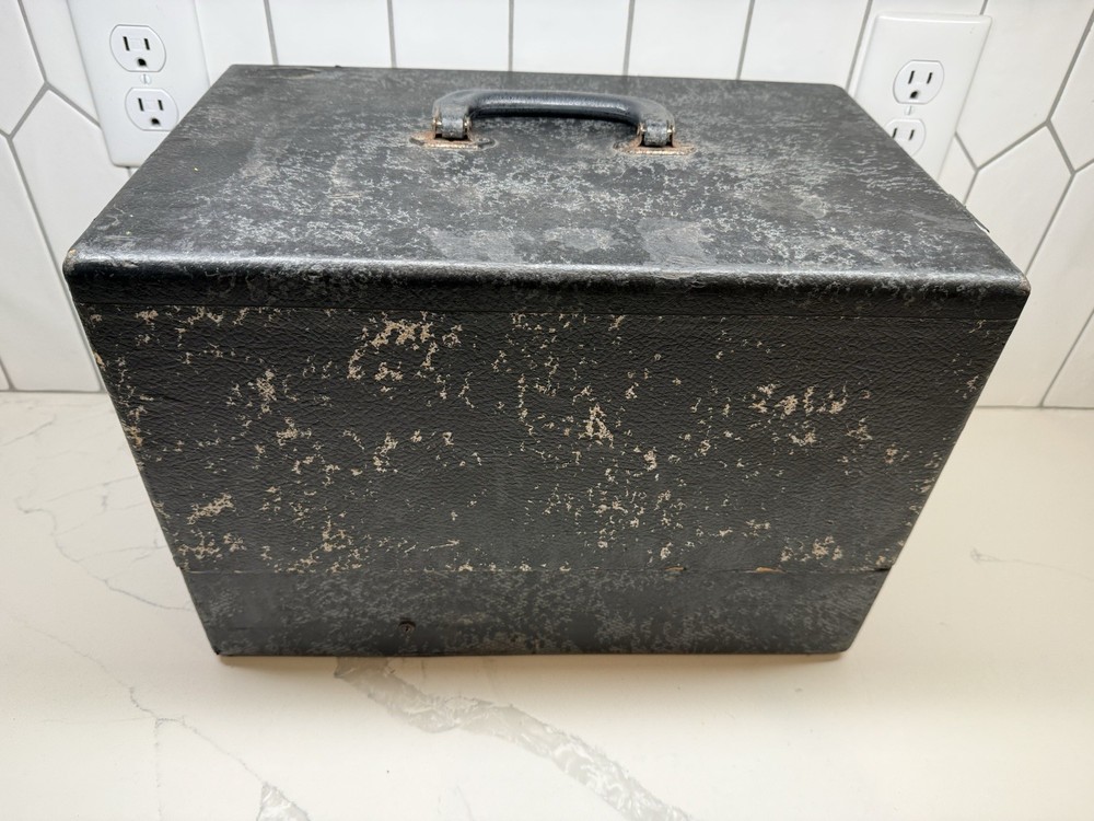 Viewlex V-27 Motor Fan Cooled Projector W/ Case - Read Description