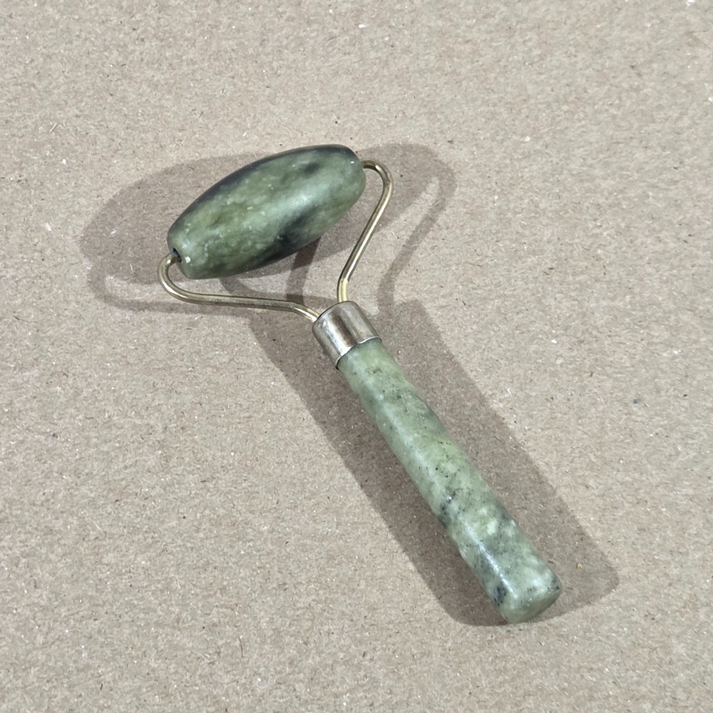 Jade Facial Roller
