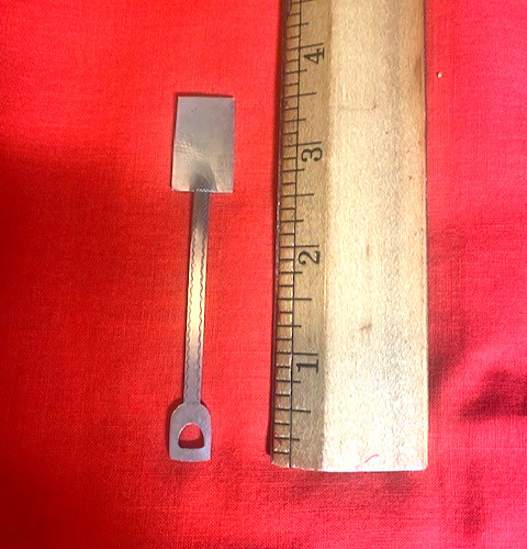 FLAT MINI SILVER SHOVEL.  JOSEPH SANKEY & SONS (UK?) POSSIBLY A SAMPLE
