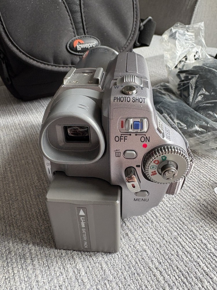 Panasonic VDR-D300 Camcorder + Accessories. Fully Working ✅