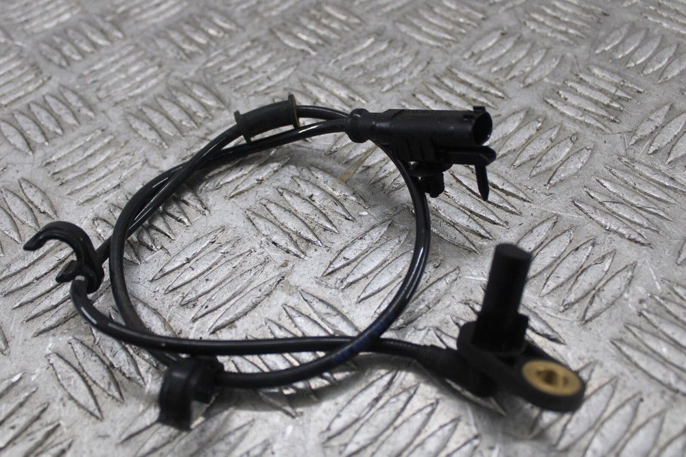 Kawasaki KLE 650 Versys 2017 front wheel ABS sensor 2015 - 2021