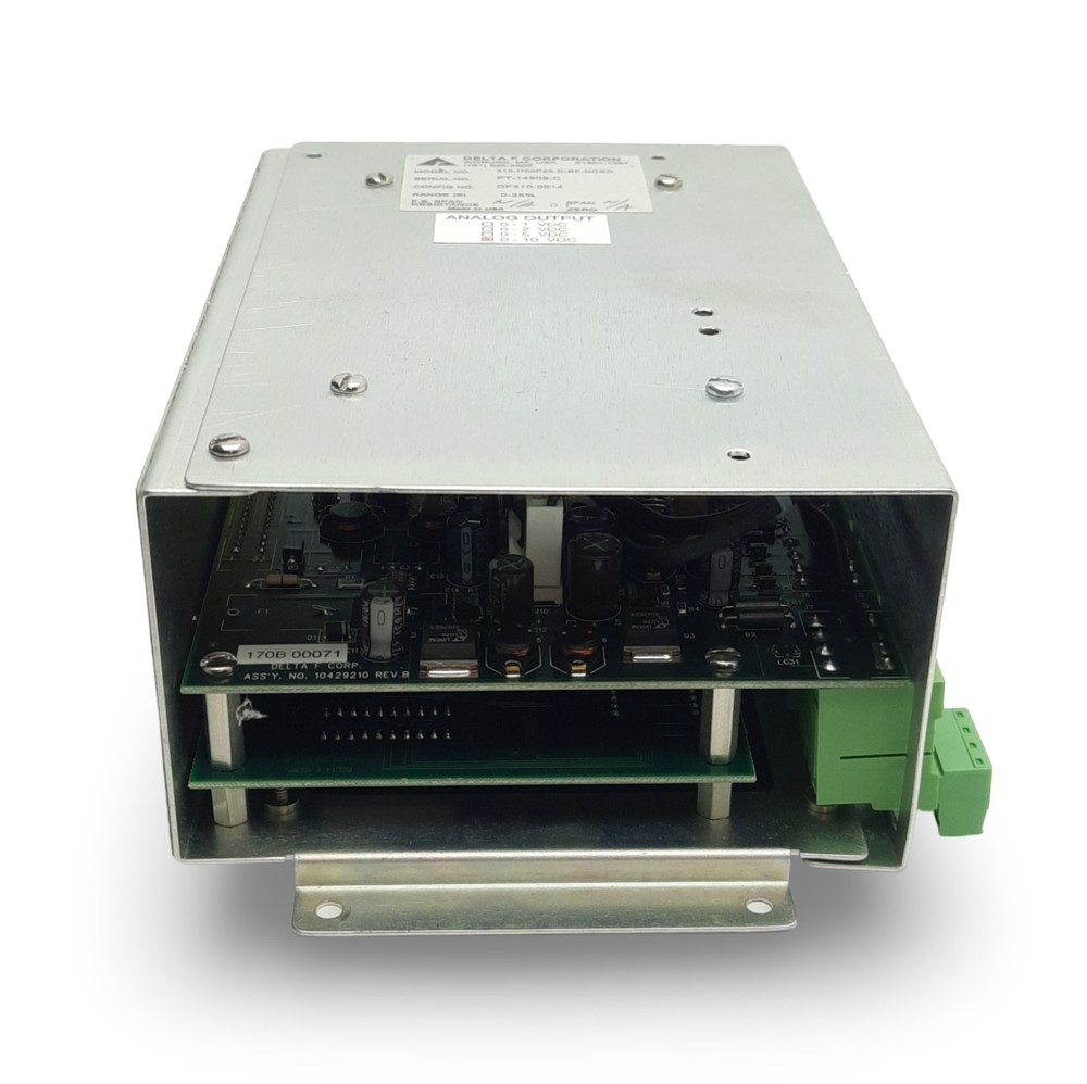 Delta F DF310-0014 Process Oxygen Analyzer, Range: 0-25%, Analog Output: 0-10VDC