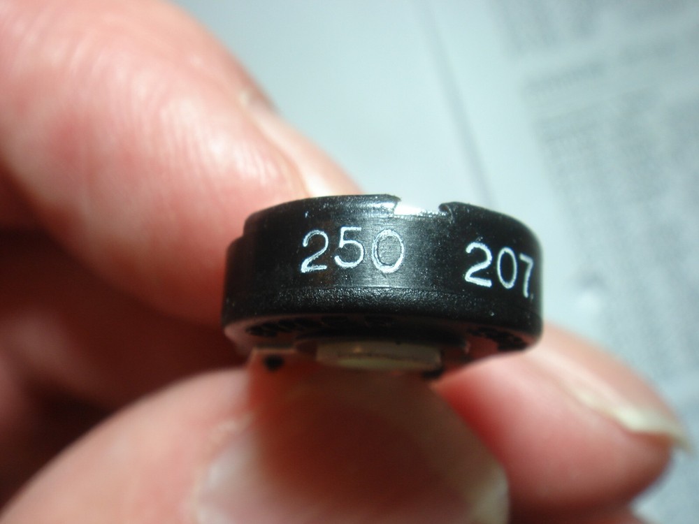 250R 250 Ohm TRIMMER Piher PT15S Standing #17PY