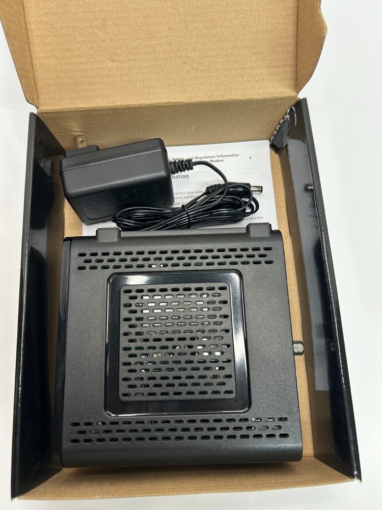 Motorola SURFboard SB6121 Cable Modem - Open Box, Tested and working. Excellent