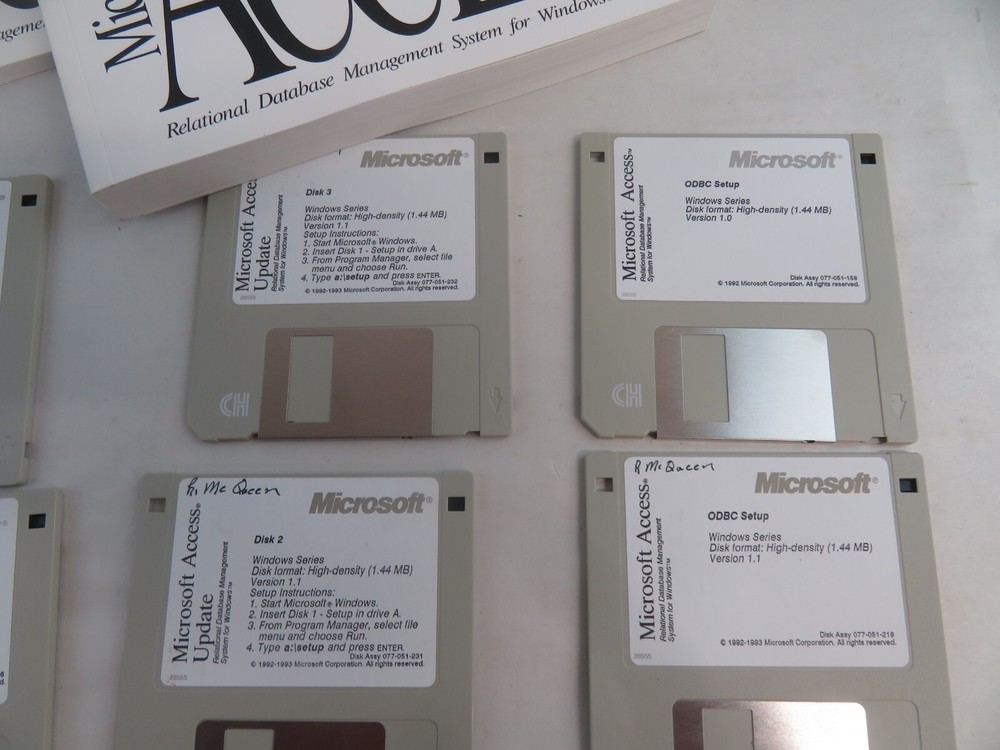 Vintage 1992 Microsoft Access Database 1.00 With Extra Disks