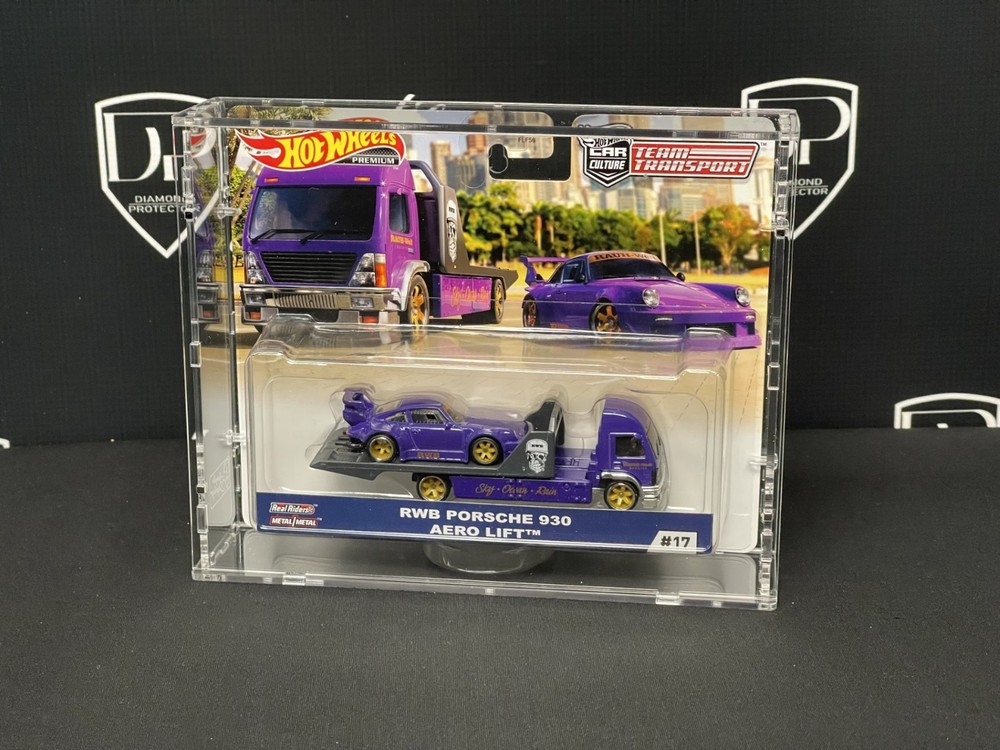 Diamond Protector Hot Wheels Team Transport Acrylic Display (TT-1)