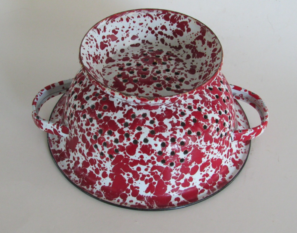 Vintage Red and White Speckled Splatterware Graniteware Enamel Colander