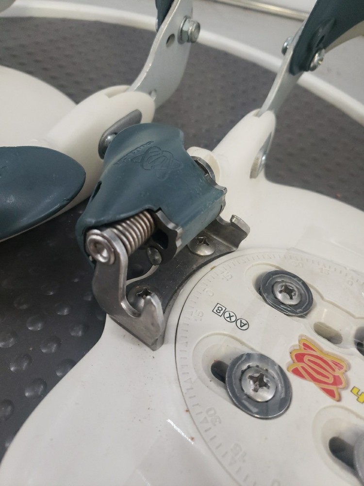 Switch Step In HB Snowboard Bindings