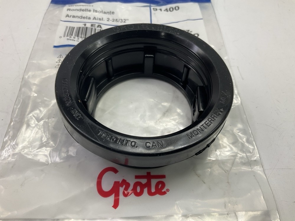 Grote 91400 2-25/32" Hole Grommet
