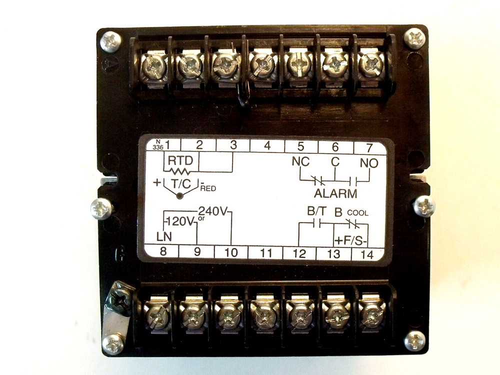 New Athena 4000-B-E-23-43T-55-01F Digital Temperature Controller: 0-1000F