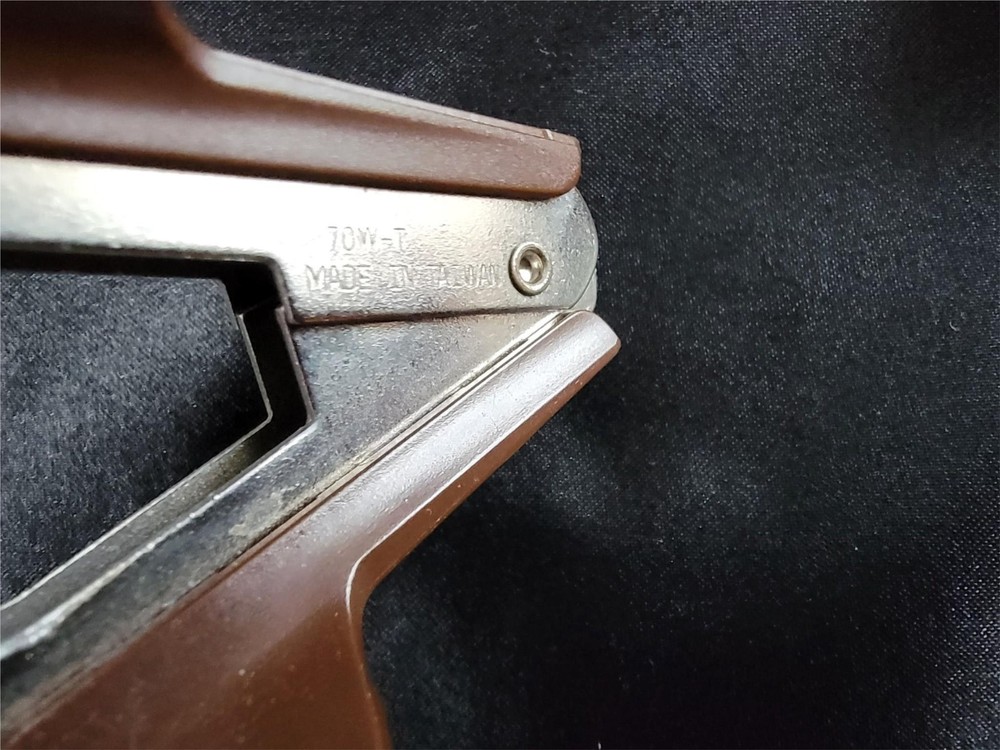 Stapler Puller & Hole Punch & Staples Swingline & Other Vintage & Modern Lot