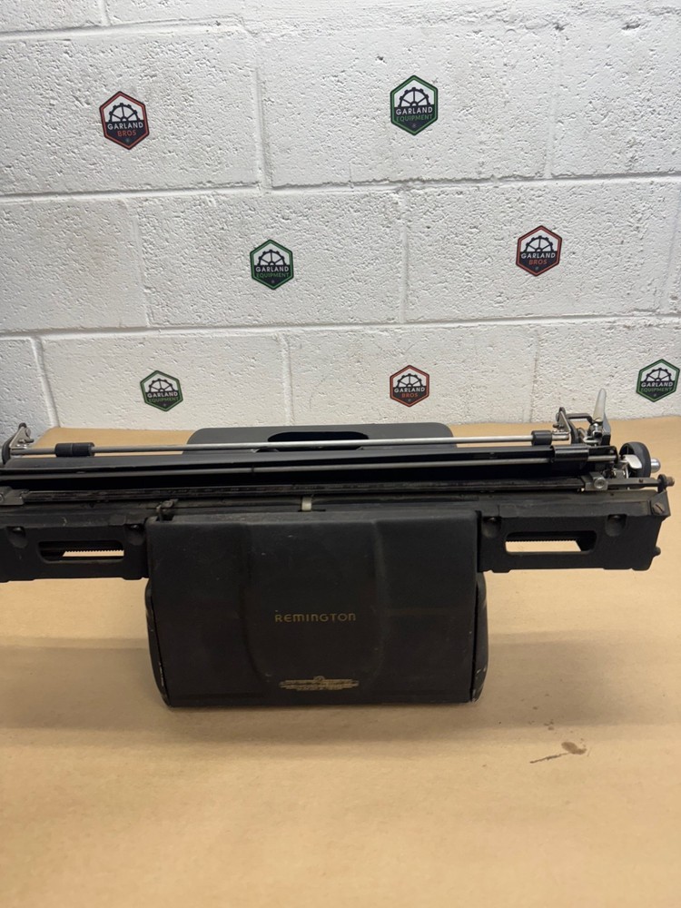 Remington Rand Working Type Writer, Model 17 Typewriter