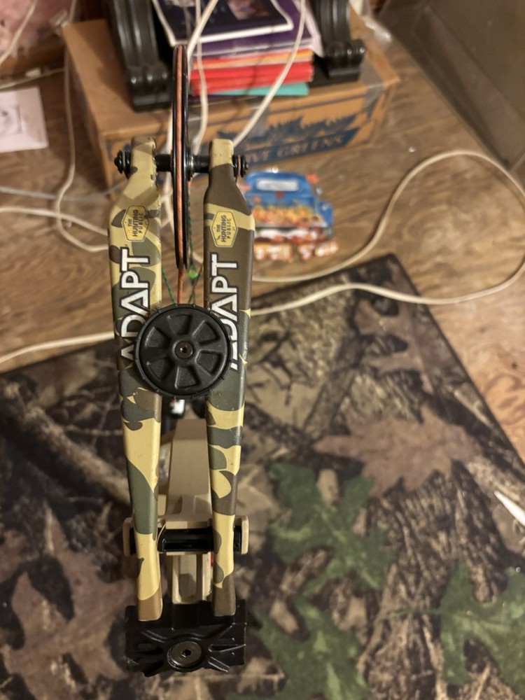 Bear Adapts Plus Thp Compoundbow 55-70 Ib, Right Handed With True Ball Release