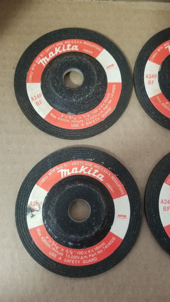 5PC Makita A24P-BF Grinding Wheels , VGC