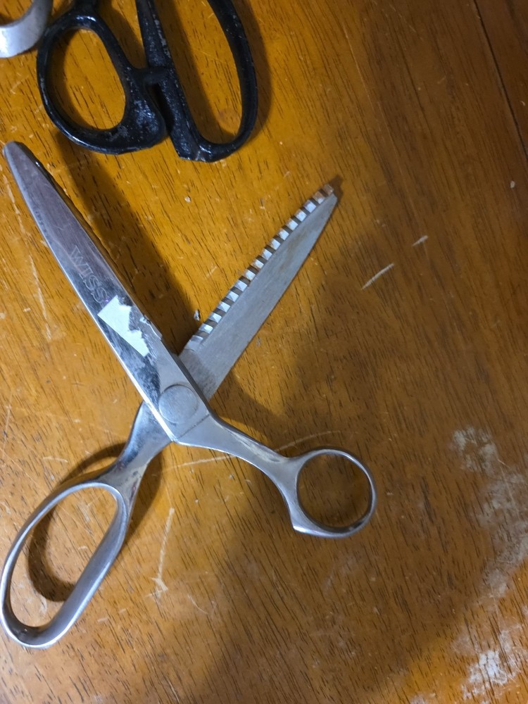 vintage scissors lot
