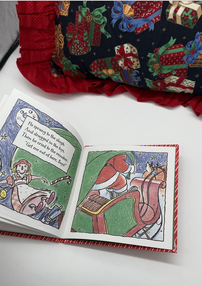 Maxine Christmas Holiday Pillow & Book Gift Set