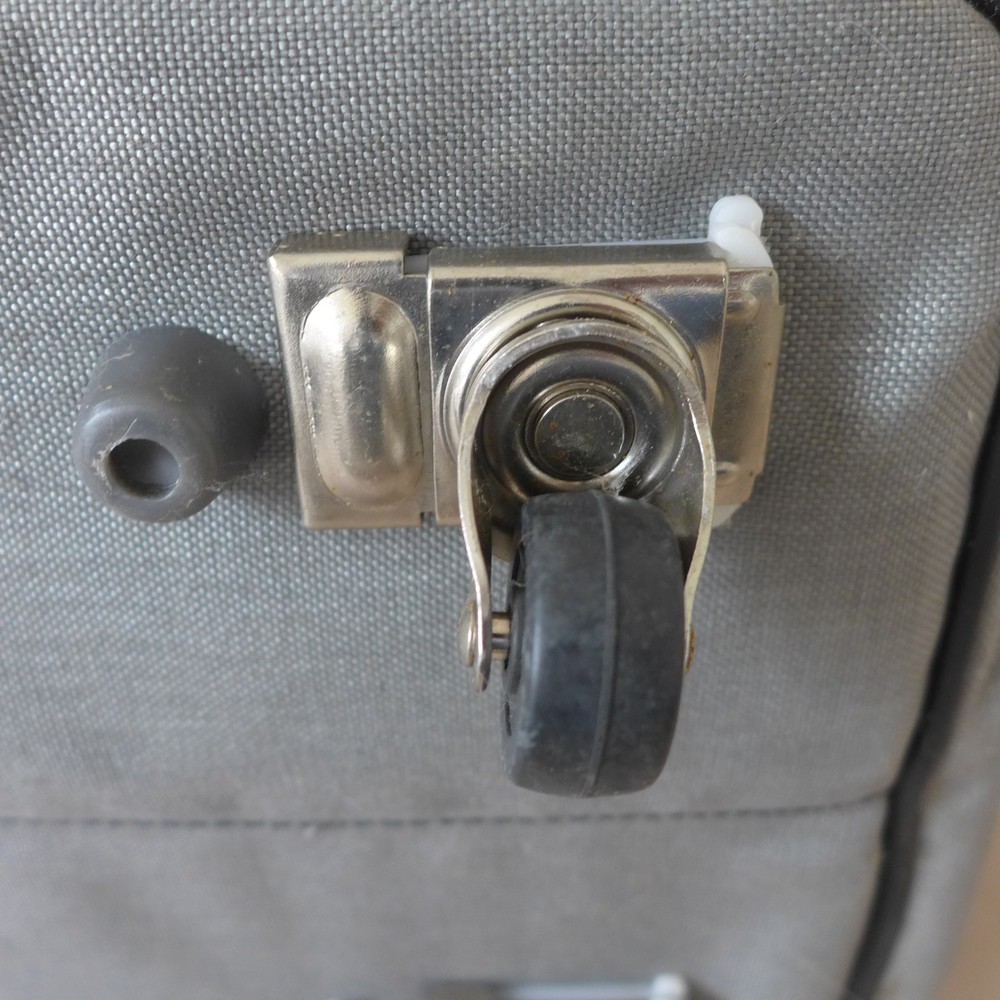 RARE Koala Computer Carrycase for Original Apple Macintosh compact computers #2