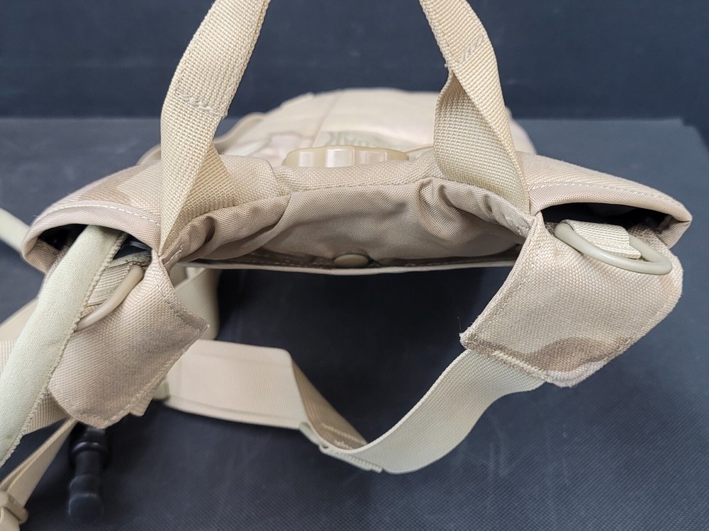 CamelBak Maximum Gear Desert Camo Thermobak