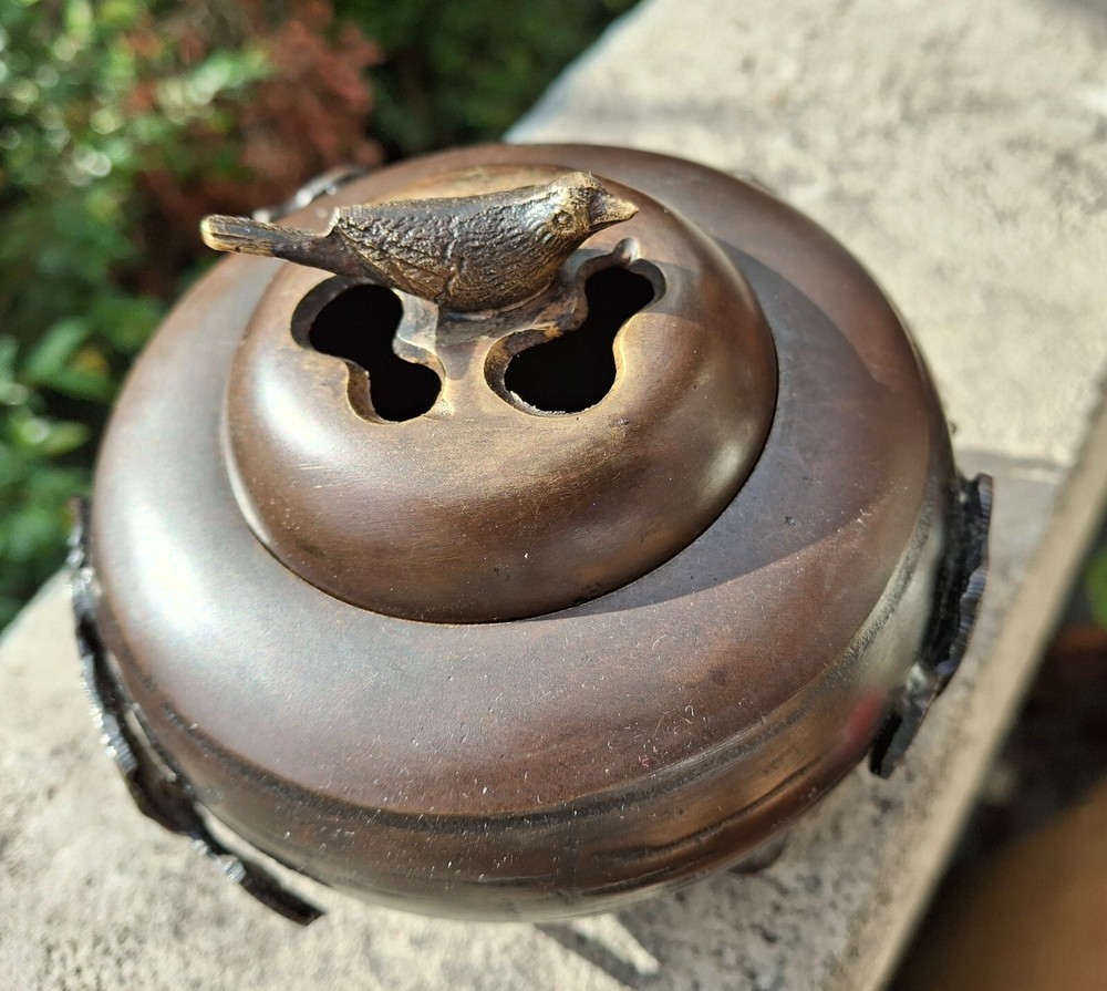 ANTIQUE CHINESE BRONZE INCENSE BURNER