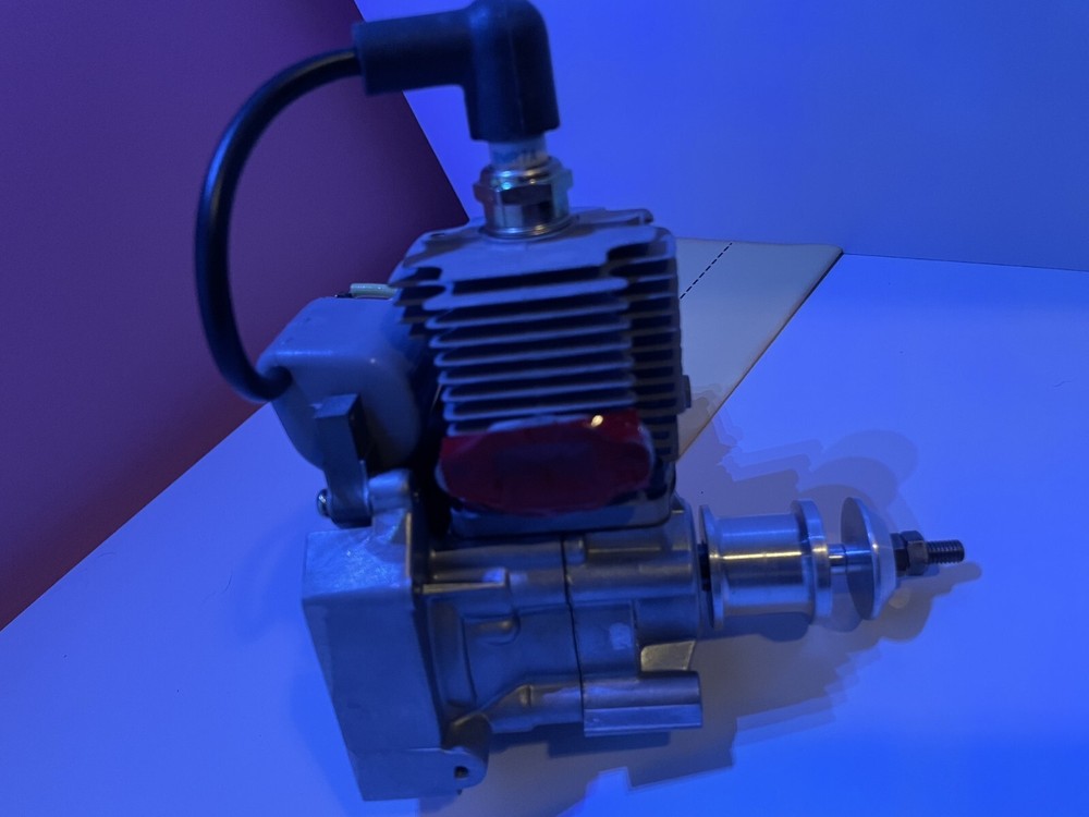 Rare. New (Opened) Zenoah G23 Engine