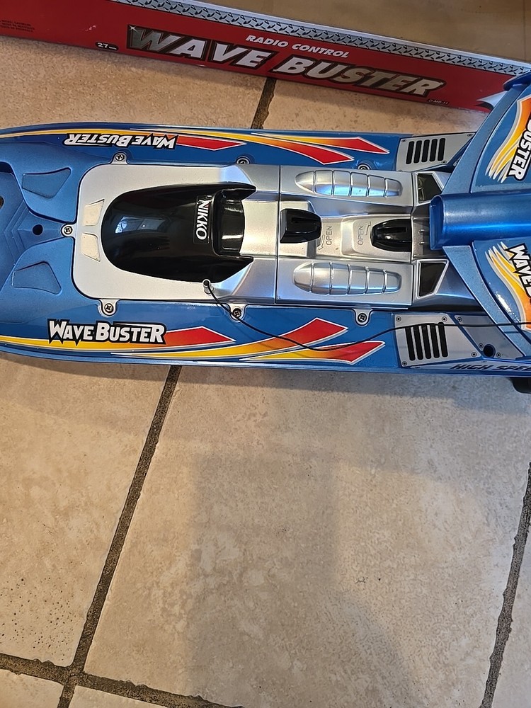 Vintage Wave Buster Nikko Boat with Remote Tested (Please Read)