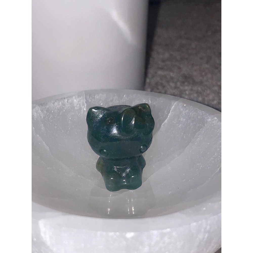Moss Agate Hello Kitty Carving